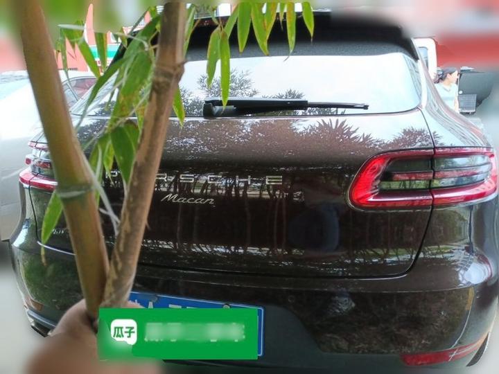 2017 Macan 2.0T photo 5