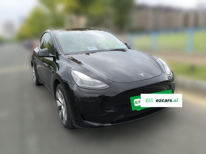 Model Y 2022 Facelift RWD photo 3