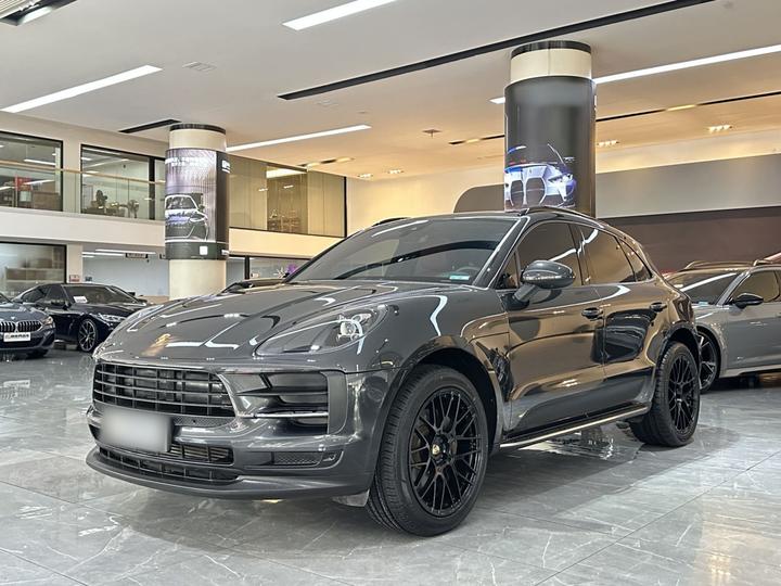 2018 Macan 2.0T