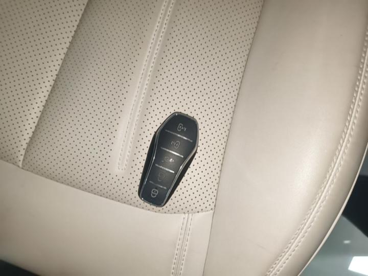 2026 DM-i 1.5T 218KM Excellence photo 8