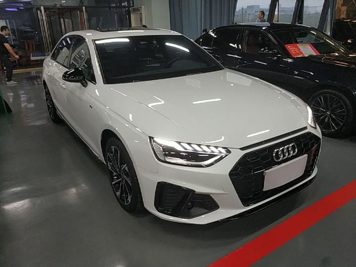 A4L 2023 40 TFSI Luxury Dynamic photo 3