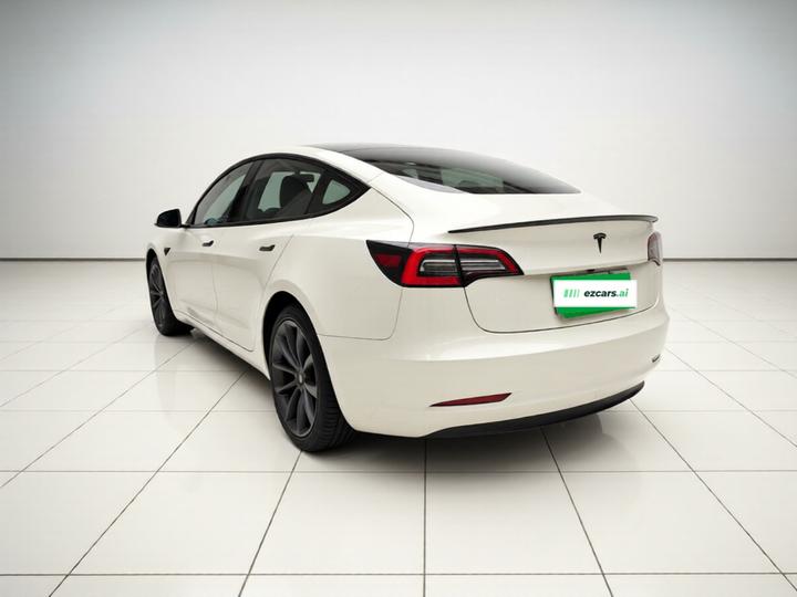 Model 3 2021 Performance AWD 3D6 photo 4