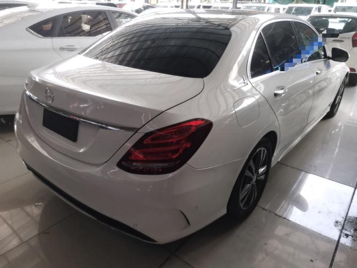 C-Class 2015 Facelift C 200 L Sport photo 4