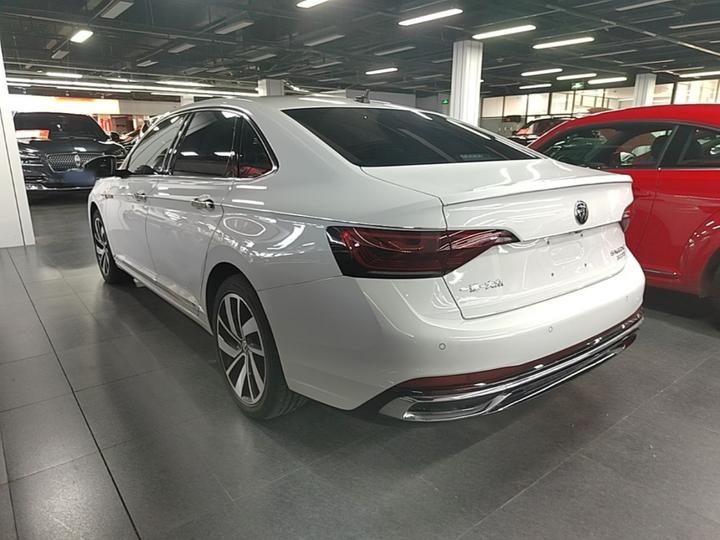 Sagitar 2023 300TSI DSG photo 4