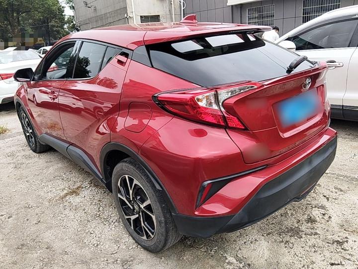 C-HR 2020 2.0L Leading photo 4
