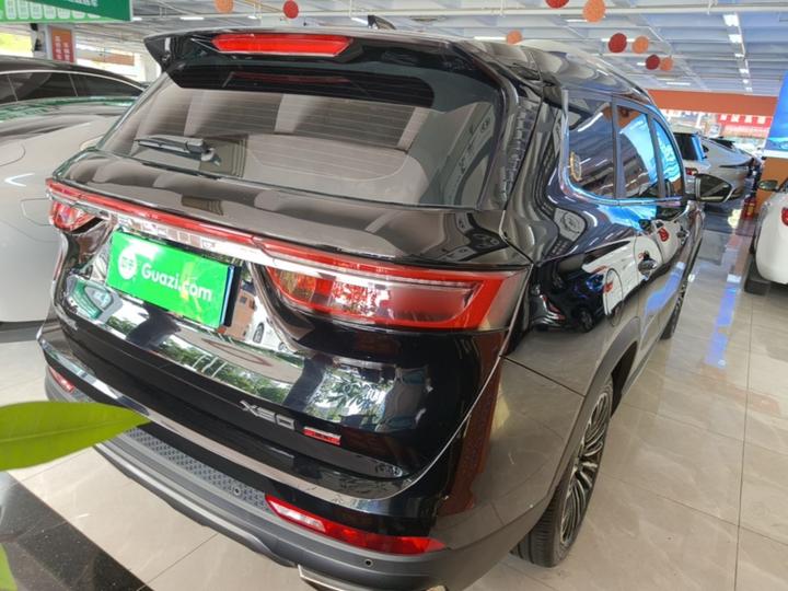 X90 PLUS 2023 Facelift 1.6TD DCT 7-Seater photo 4