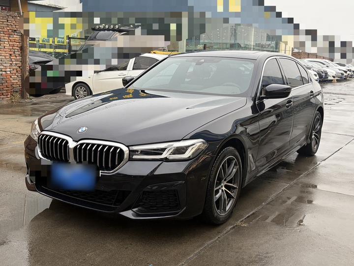 5 Series 2022 Facelift 525Li M Sport Package photo 5