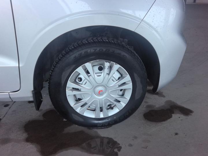 Wuling Hongguang V 2022 1.5L LAR photo 8