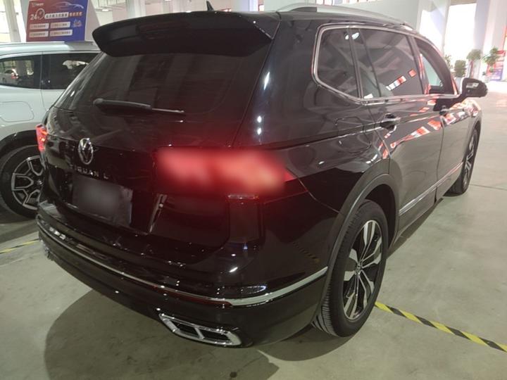 Tiguan L 2024 330TSI AT RWD R-Line photo 7