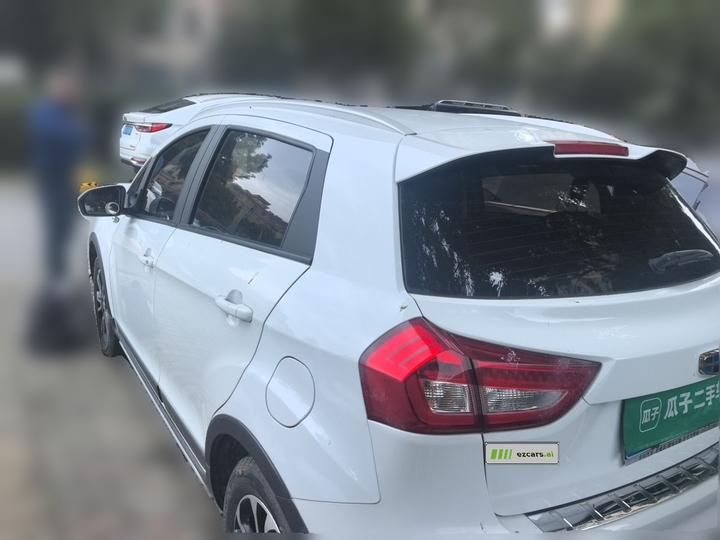 Vision X3 2017 1.5L MT Elite photo 4