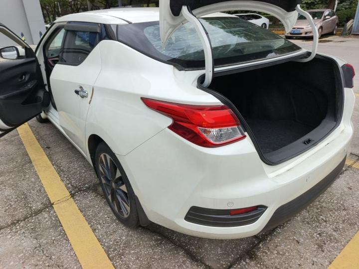 2016 1.6L CVT Smart Cool photo 4