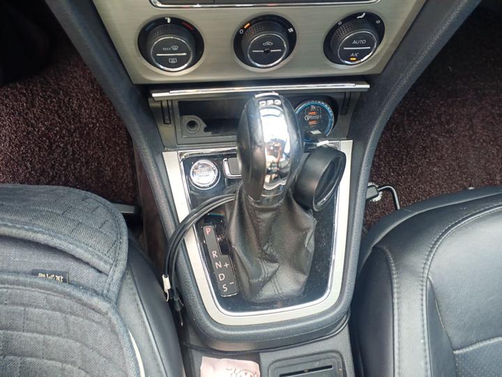 Lavida 2013 1.4TSI DSG Luxury photo 6