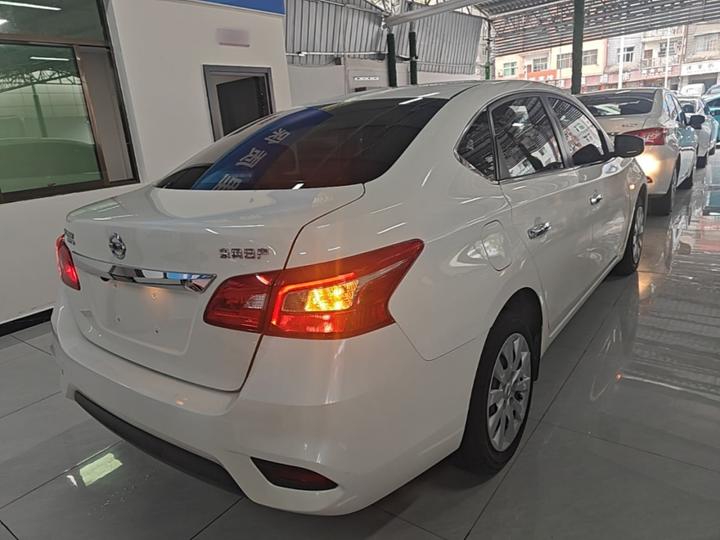 Sylphy 2021 Classic 1.6XE CVT photo 4