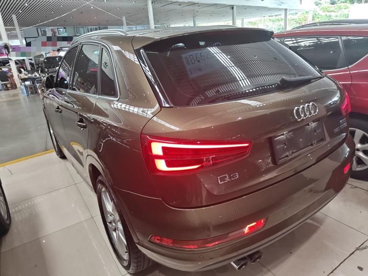 Q3 2017 35 TFSI photo 4