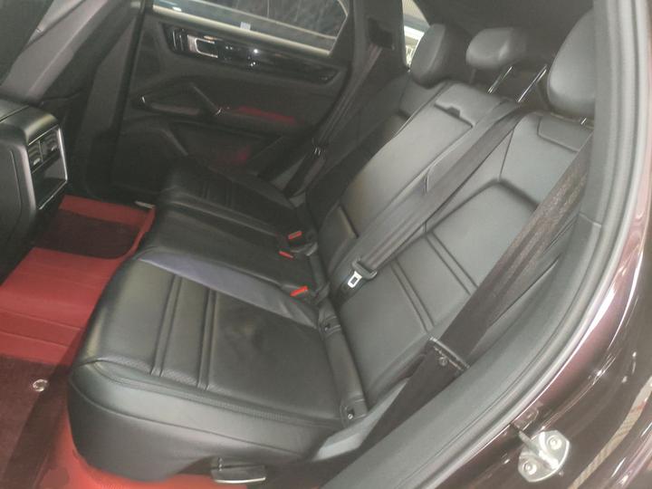 2018 Cayenne 3.0T photo 4