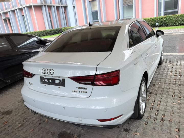 A3 2020 Facelift Limousine 35 TFSI Progressive China VI photo 5