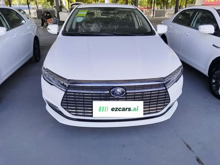 Qin EV 2021 photo 2