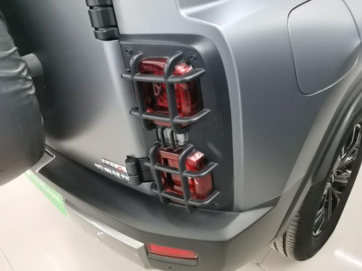 EV 2024 Hi4 102 Pro photo 7
