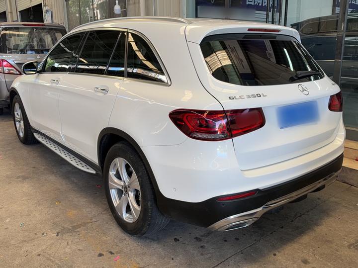 GLC 2020 GLC 260 L 4MATIC Dynamic photo 6
