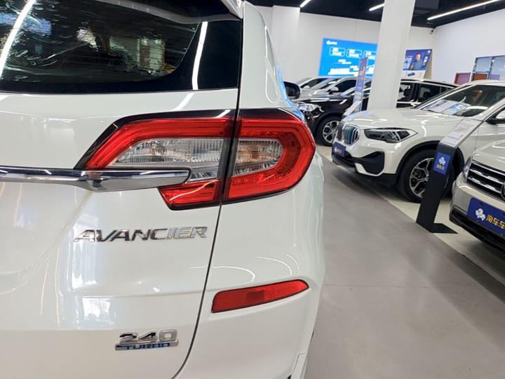 Avancier 2017 240TURBO RWD Elite photo 7