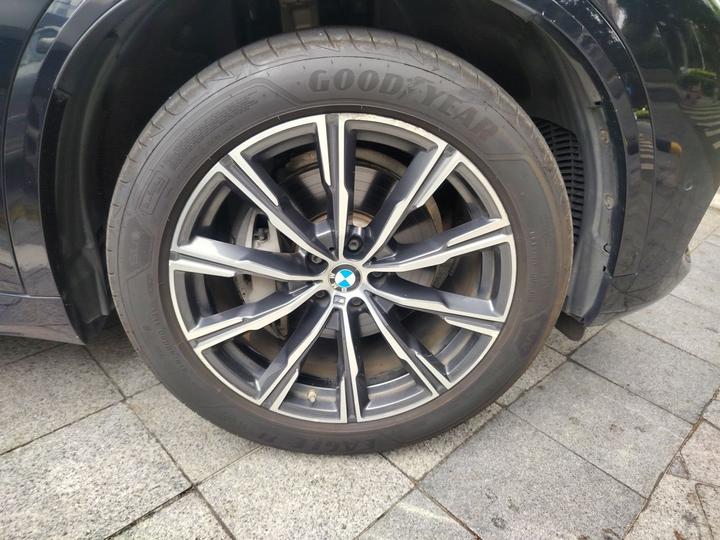 X5 Imported 2019 xDrive40i M Sport Package photo 8