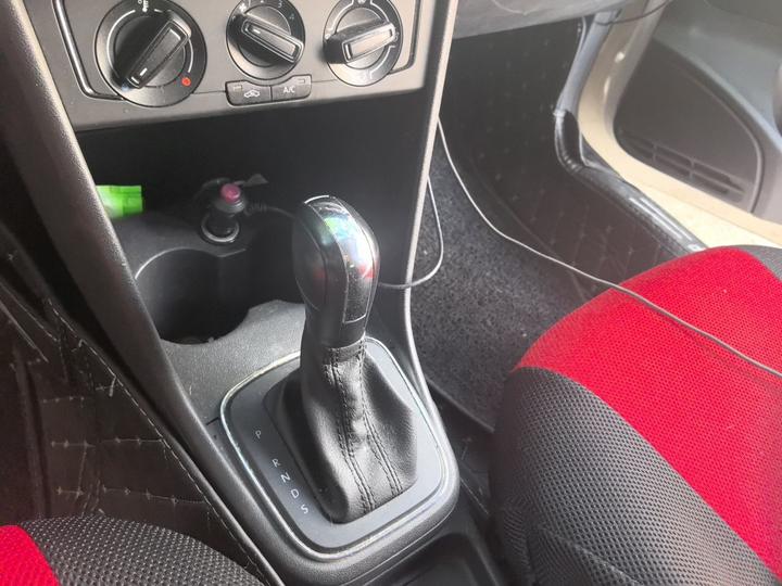 Polo 2016 1.4L AT photo 6