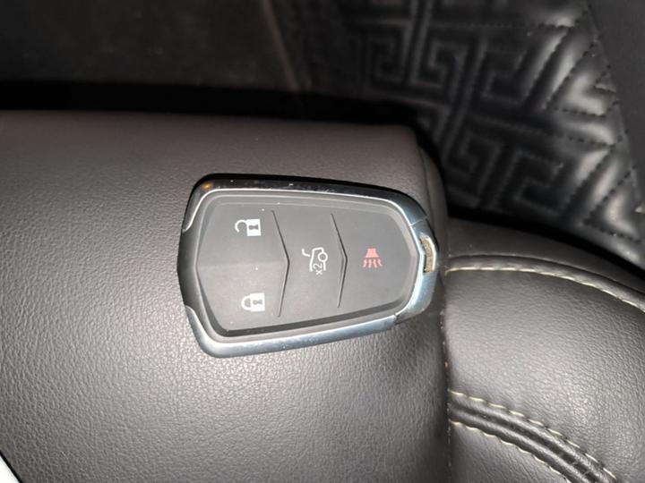 ATS-L 2017 28T Tech photo 8