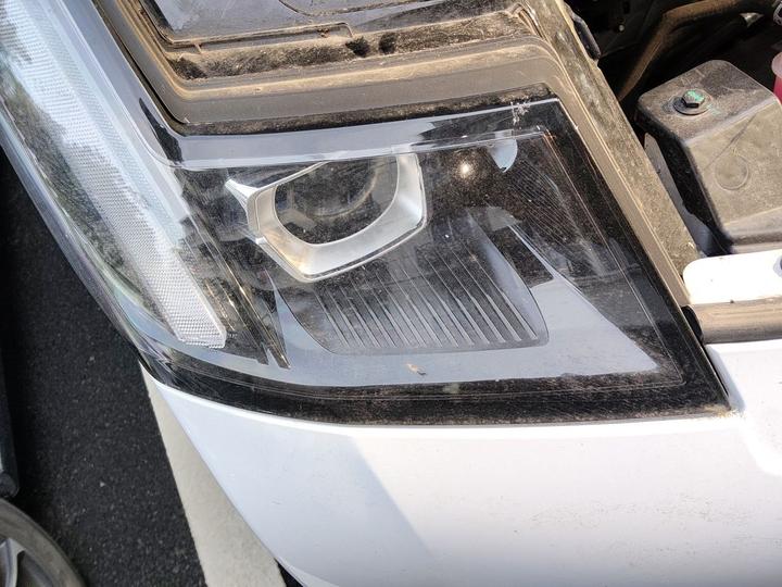 V 2025 V7E 50.2kWh photo 7