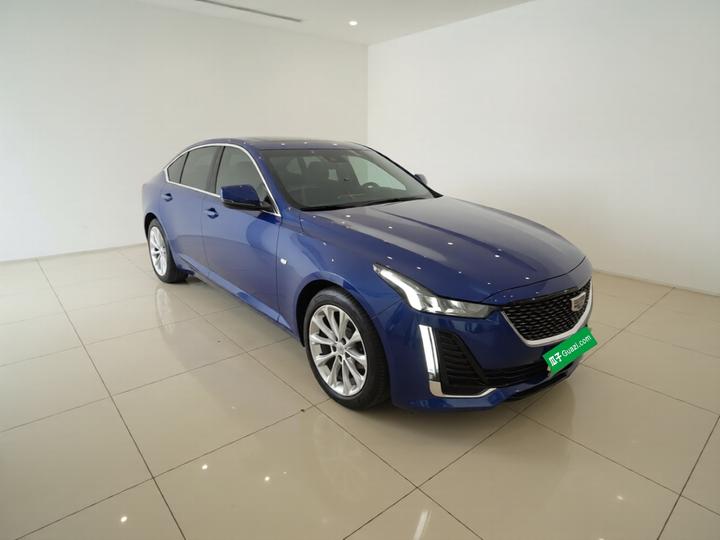 CT5 2022 28T Luxury Standard photo 3