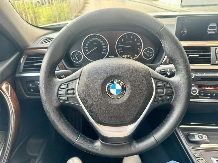 3 Series 2013 Facelift 320Li Luxury Design Package photo 3