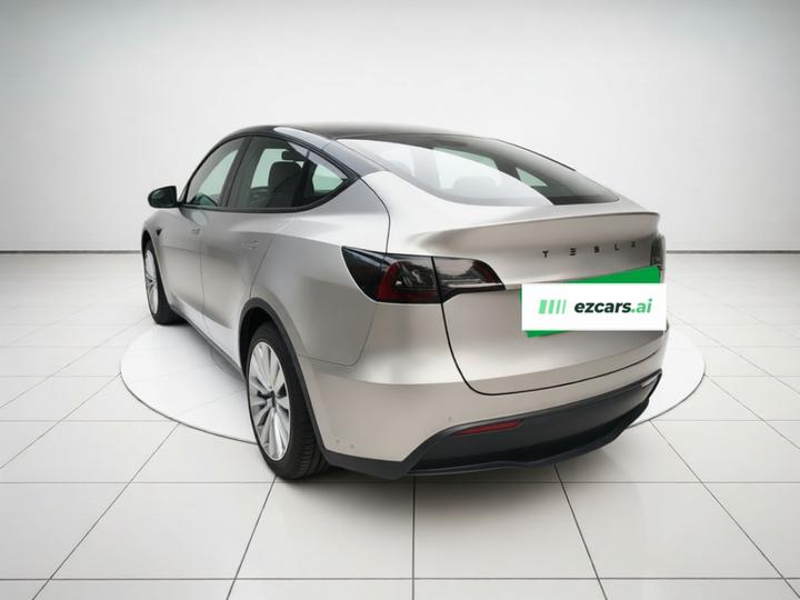 Model Y 2022 Facelift RWD photo 4