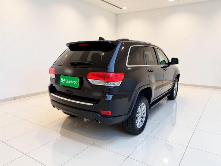 Grand Cherokee Imported 2017 3.0L Elite photo 6