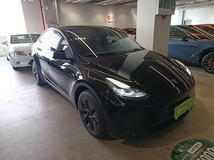 Model Y 2023 RWD photo 3