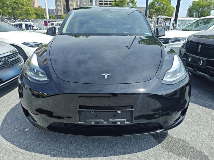 Model Y 2022 RWD photo 2