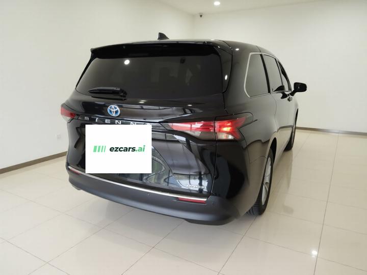 Sienna 2023 2.5L Hybrid Comfort photo 6