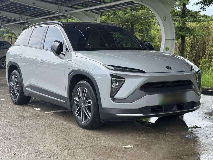 ES6 2020 600KM Sport photo 3