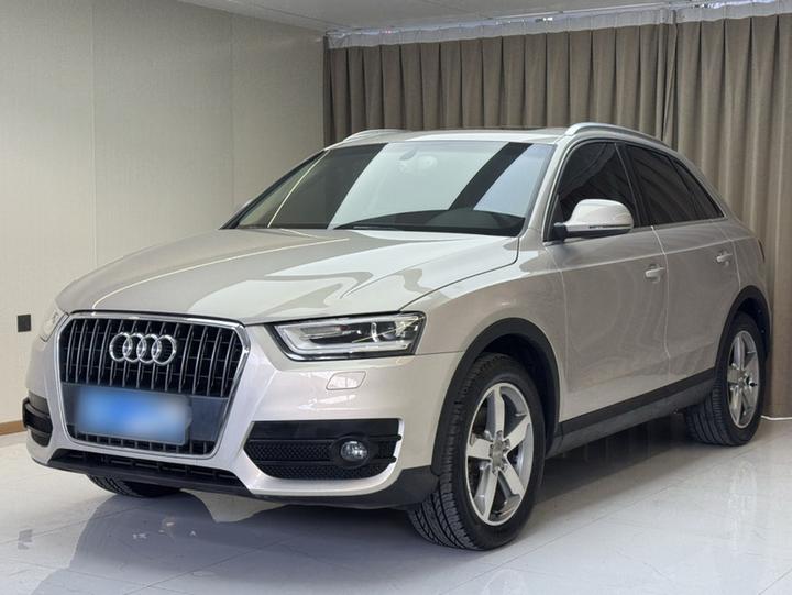 Q3 2015 35 TFSI Progressive
