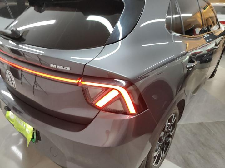 MG4 EV 2026 437 photo 7