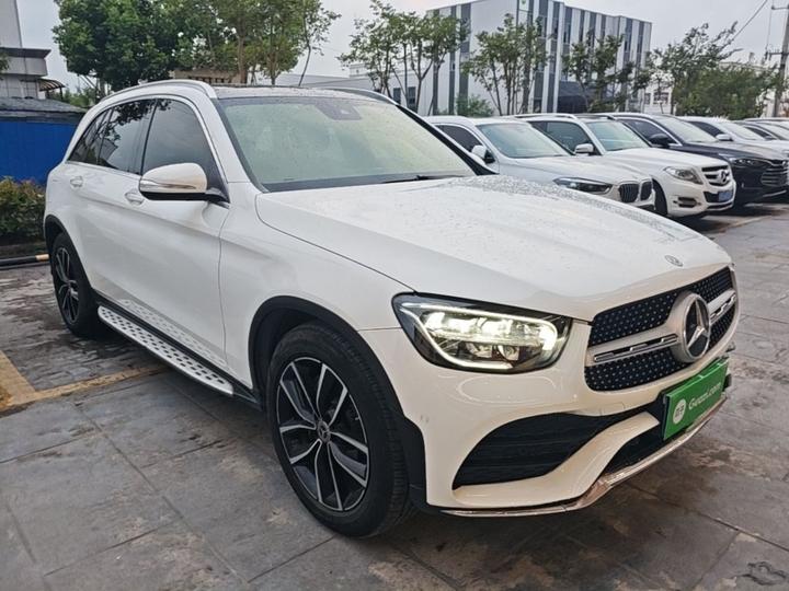 GLC 2020 GLC 300 L 4MATIC Dynamic photo 3