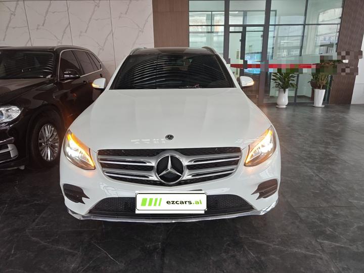 GLC 2019 GLC 260 L 4MATIC Dynamic photo 2