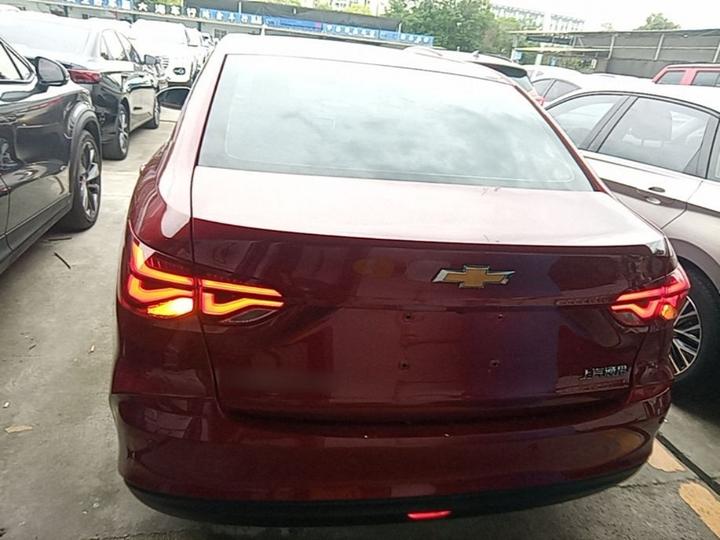 Cruze 2022 320 AT photo 3