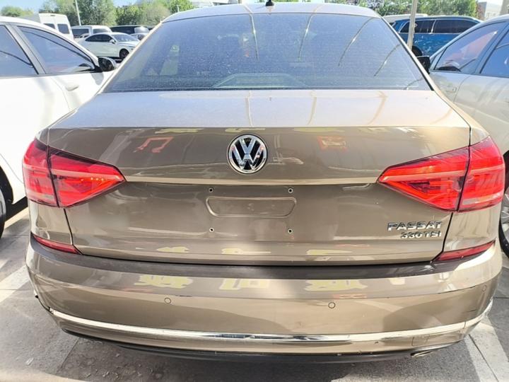 Passat 2017 330TSI DSG photo 3