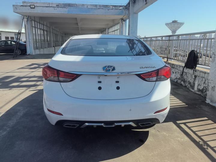 Elantra 2016 1.6L AT Premium photo 5
