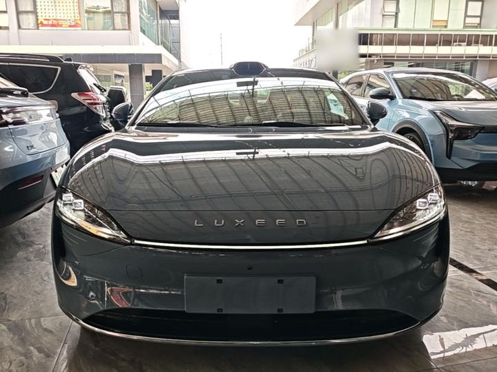 HIMA Luxeed S7 2025 855km Max photo 2