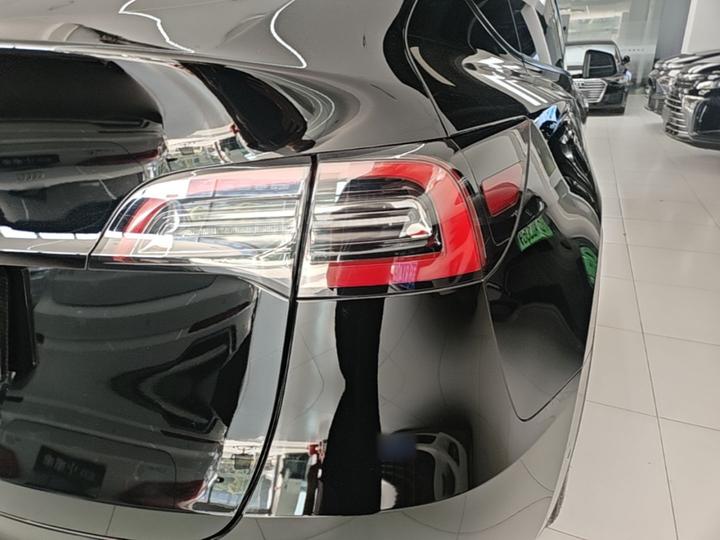 Model Y 2021 Standard Range RWD photo 7