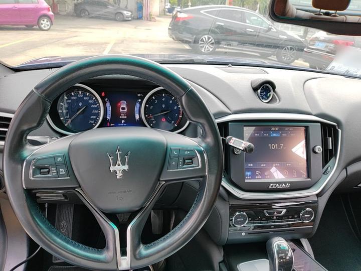 Ghibli 2014 3.0T Standard photo 5