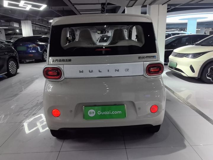 Hongguang MINIEV 2024 3rd Gen 215km photo 3