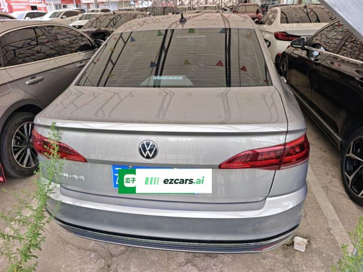 Bora 2023 280TSI DSG photo 3