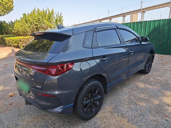 e2 2019 Range Luxury photo 4