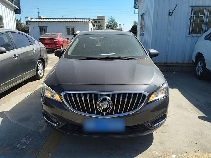 Verano 2017 Sedan 15S AT Progressive photo 2